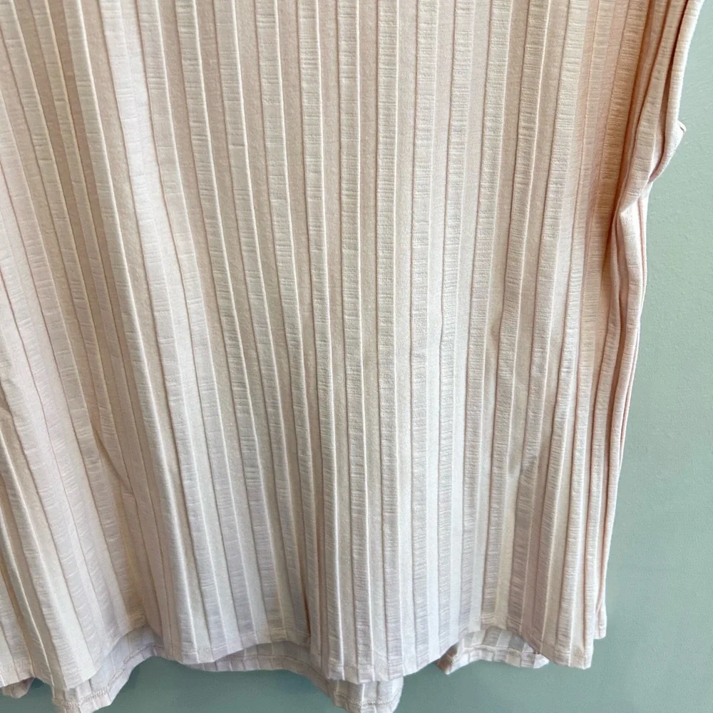 Eileen Fisher large ribbed crew neck top in soft blush pink